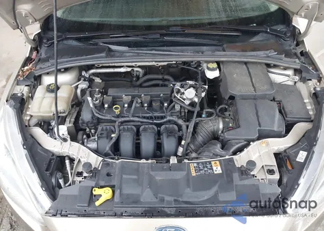 2018 Ford Focus Se z USA, uszkodzony, nr VIN 1FADP3K2XJL307646